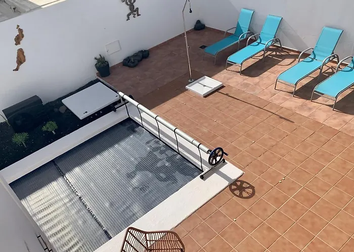 Splendid Casa Papagayo, Heated Pool, Roofterrace With Views And Wifi