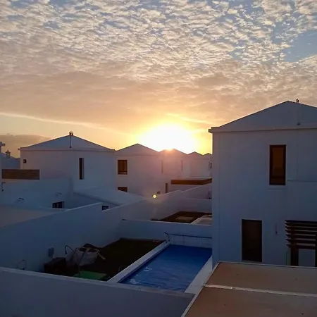 Splendid Casa Papagayo, Heated Pool, Roofterrace With Views And Wifi Villa Playa Blanca  Exterior photo